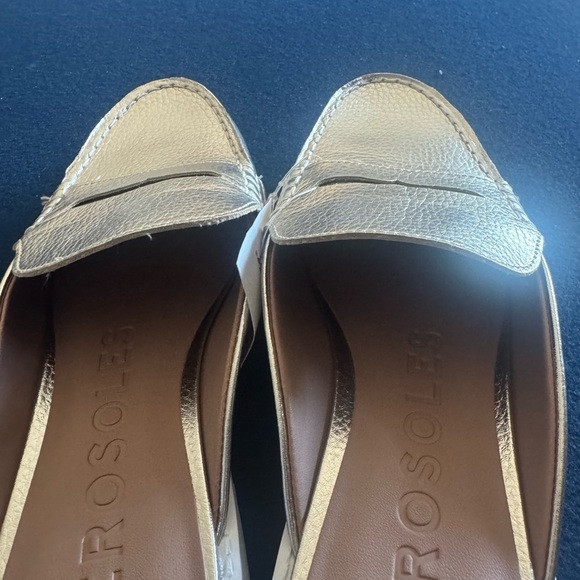 Womens Gold Loafer/boat shoe slides! GET IN ON THE TREND🔥 cute comfy 😎 so cool! - Picture 4 of 9